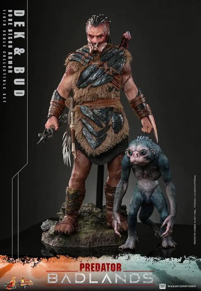 2-figure 1/6 HOT TOYS Predator Badlands set: Predator in bone armor with Bud creature