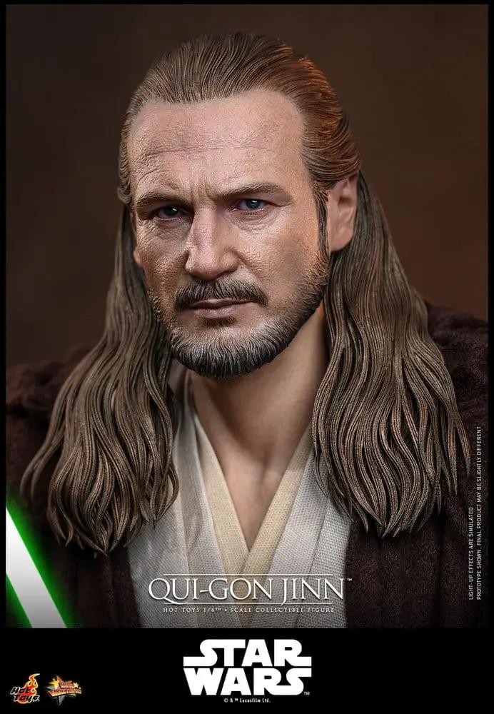 Hot Toys Star Wars Qui-Gon Jinn 1/6 scale action figure, collector edition with brown robes