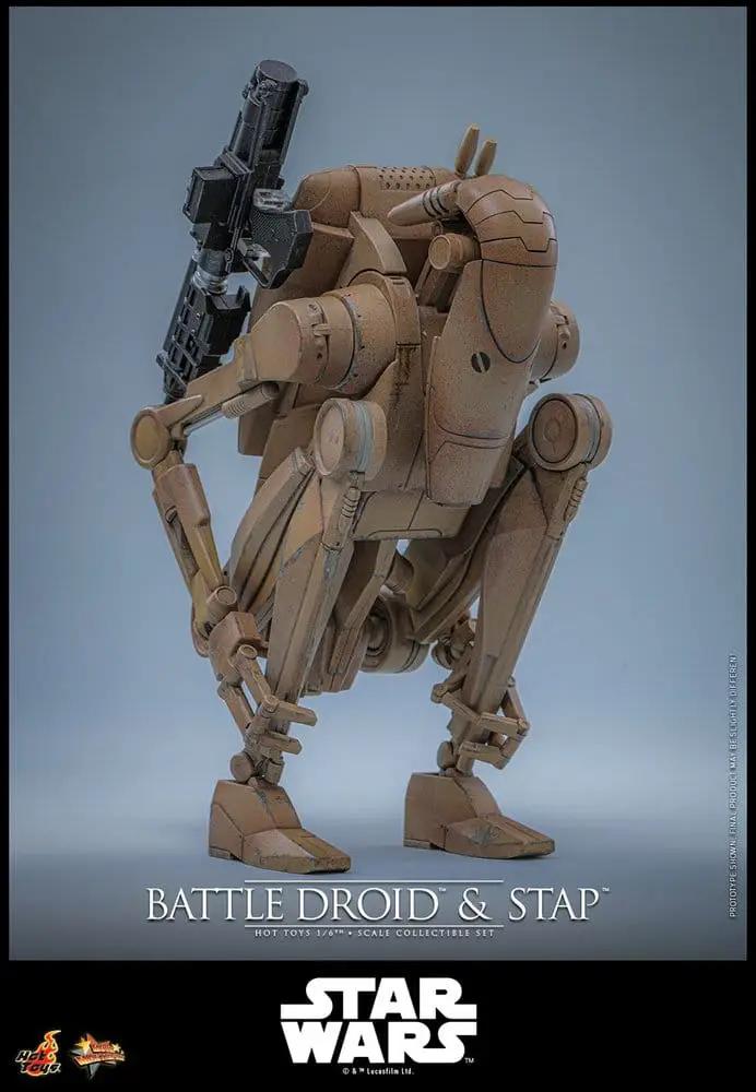 Battle Droid & STAP action figure set by Hot Toys; brown 1/6-scale Star Wars display model.