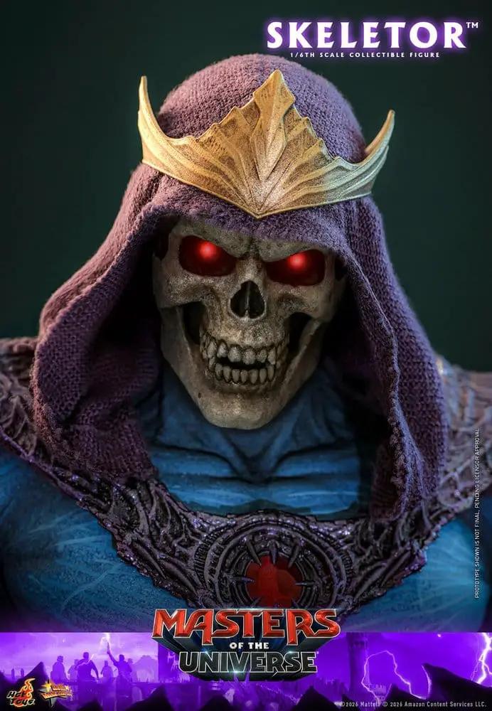 Skeletor 1/6 scale figure, Masters of the Universe Movie Masterpiece, purple hood with golden crown, glowing red eyes.