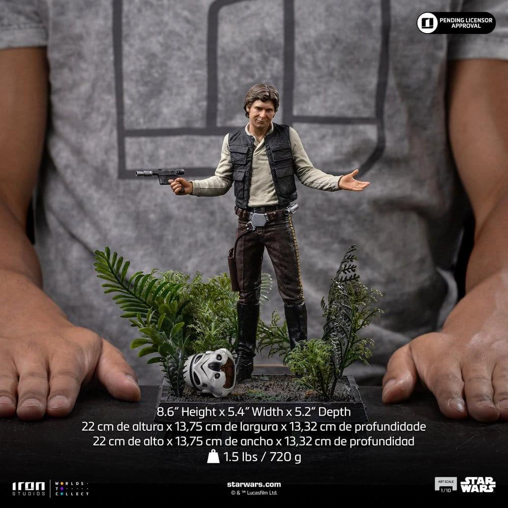 Han Solo statue by Iron Studios, 1/10 Art Scale, 22 cm tall, base with plants and stormtrooper helmet