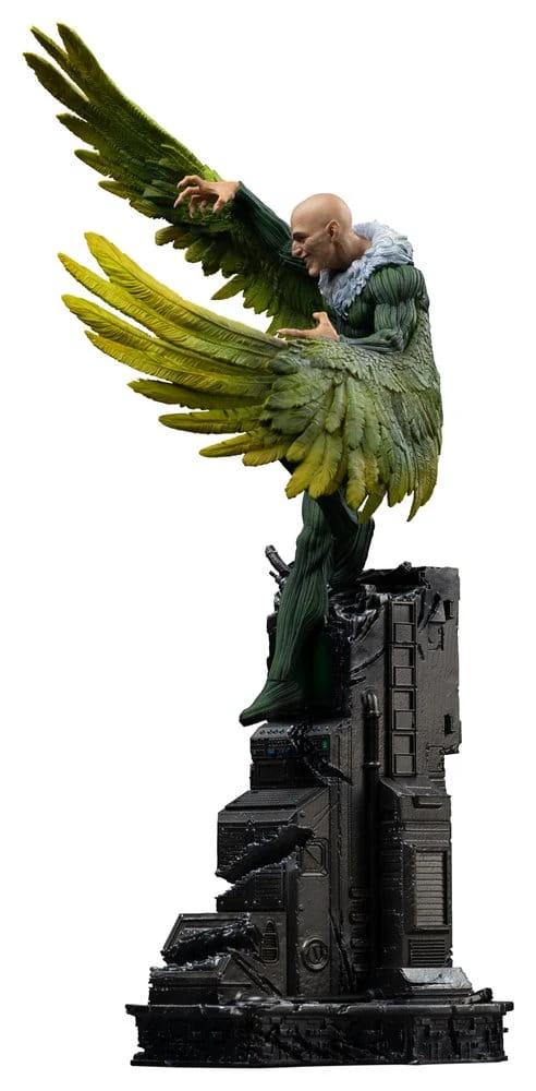 IRON STUDIOS Marvel Vulture statue, 1/10 BDS Art Scale, green wings on a ruined diorama base