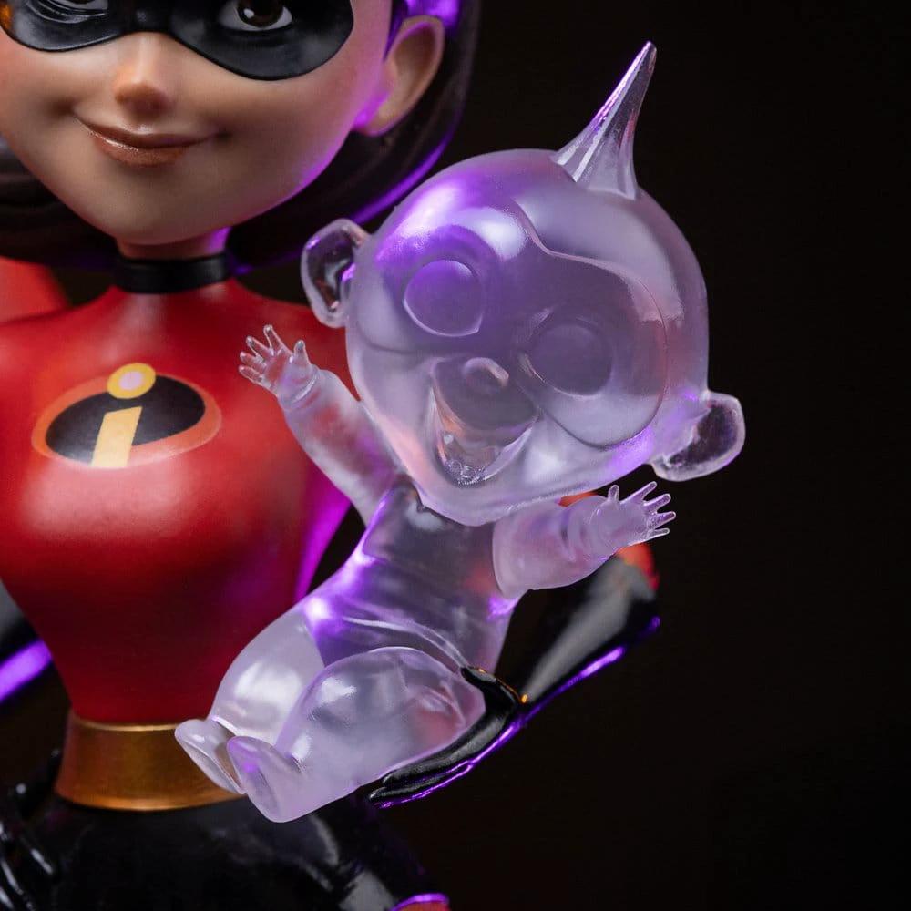 Incredibles diorama by IRON STUDIOS 1/10 art scale 25 cm with 2 figures: red-suited heroine and translucent baby figure