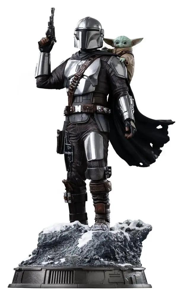 IRON STUDIOS The Mandalorian & Grogu statue, 1/10 scale, 25 cm, armored Mandalorian with Grogu on shoulder.