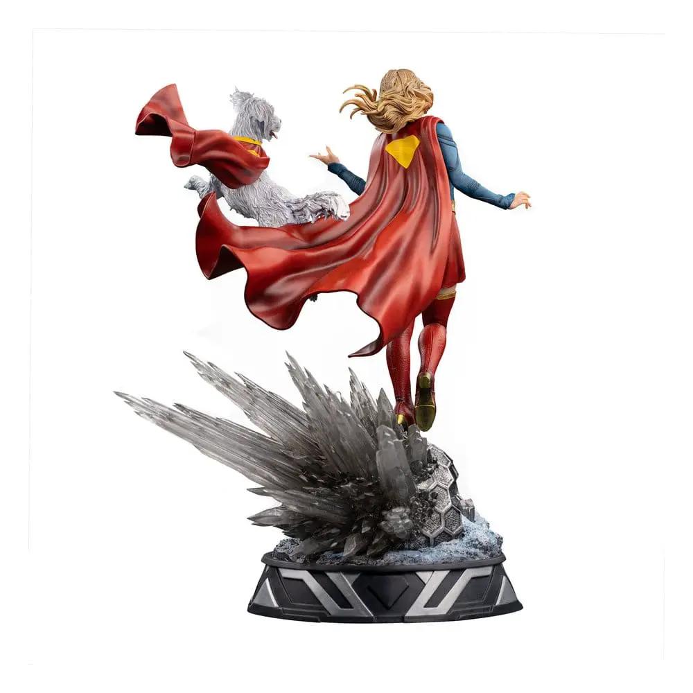 Supergirl (2026) Estatua 1/10 Art Scale Supergirl 25 cm