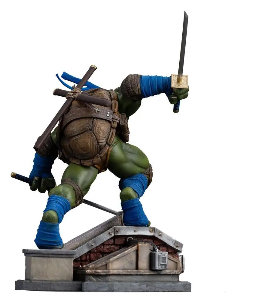 Leonardo TMNT statue by Iron Studios, 1/10 Art Scale, blue wraps, dual katanas on rooftop base