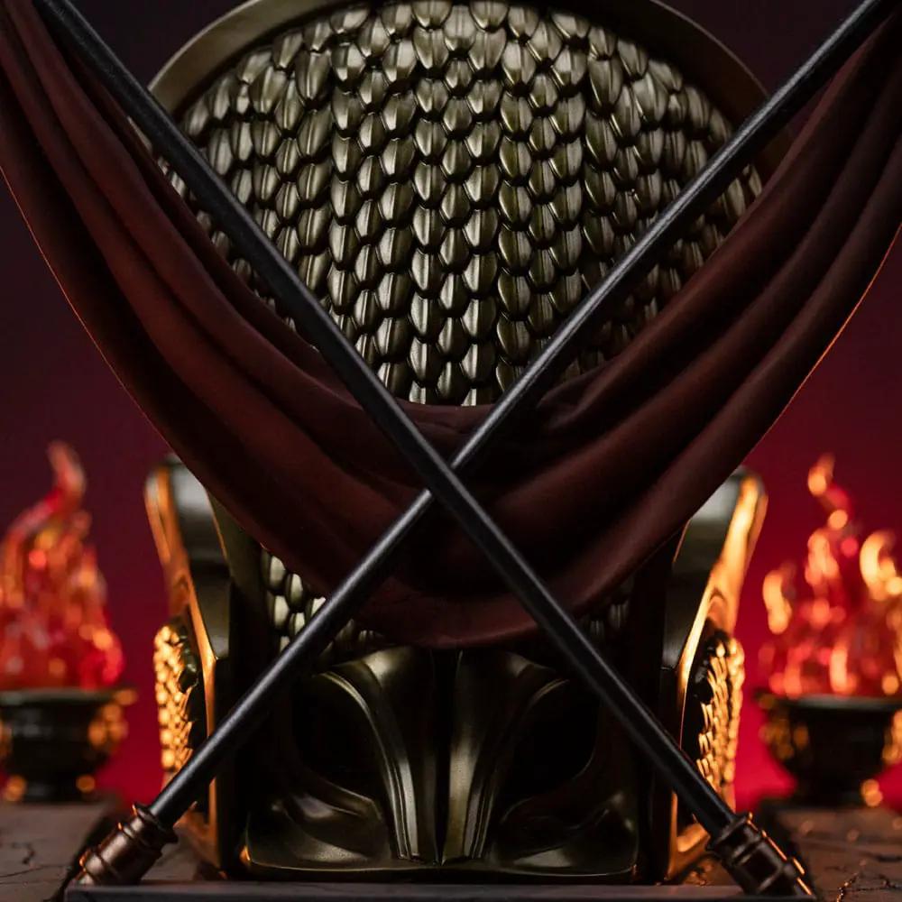 Cobra Commander statue by Iron Studios, 25 cm, 1/10 scale, dark metallic armor with red cape and crossed swords.