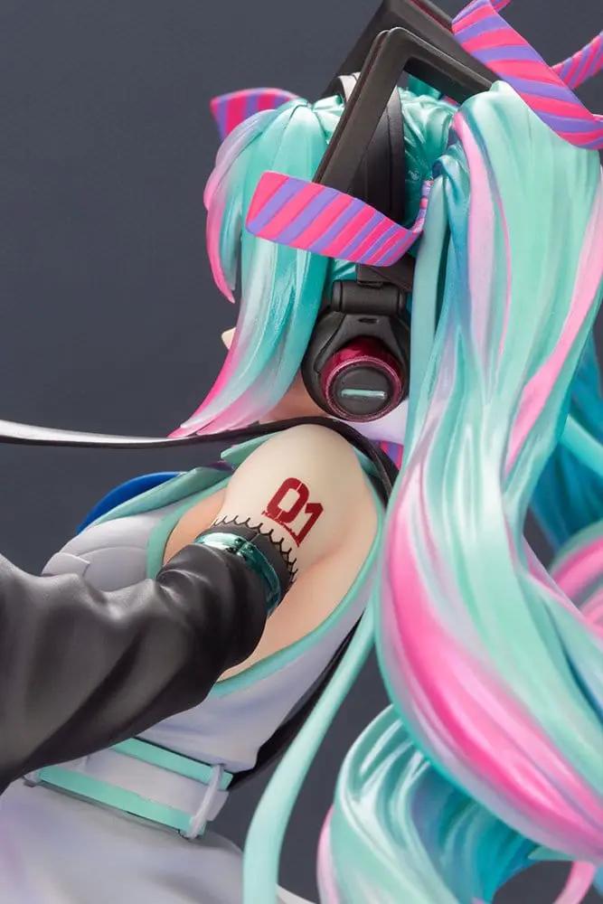 Hatsune Miku 1/7 Bishoujo Remix PVC figure by Kotobukiya, 25 cm, teal-pink gradient hair