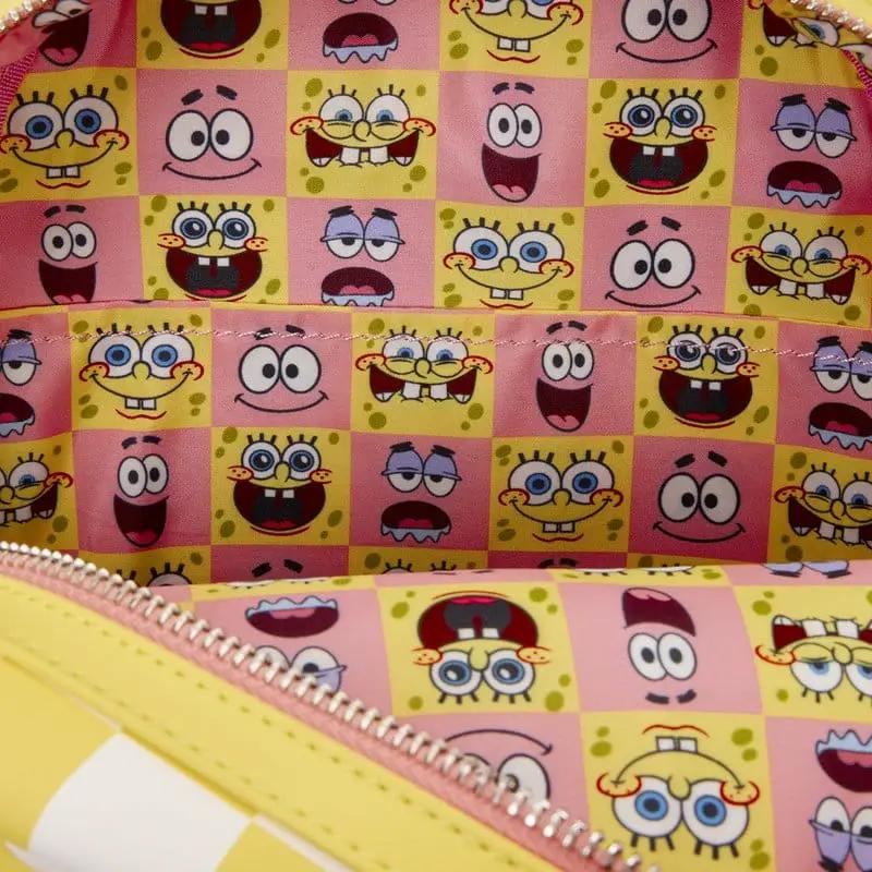 Mochila Bandolera Loungefly Nickelodeon Spongebob y Patrick Star; forro de cuadritos rosa y amarillo con caras de Spongebob y Patrick