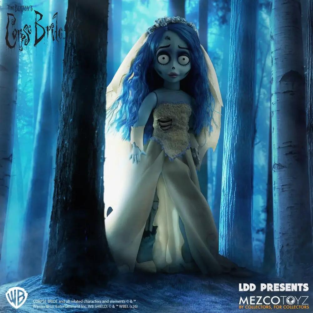 Muñeca Emily de La novia cadáver, 25 cm, de Mezco Toys, con cabello azul y vestido crema.