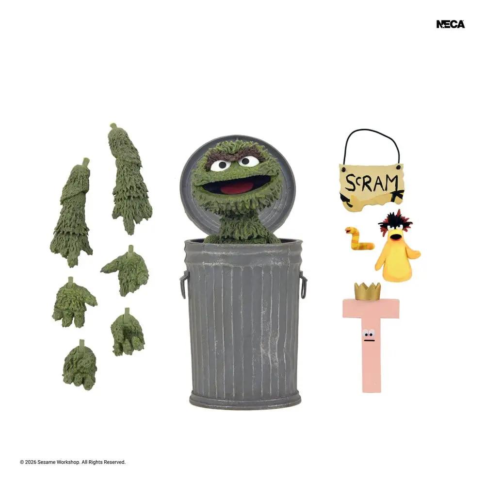 NECA Sesame Street Ultimate Oscar the Grouch 18 cm action figure with gray trash can and assorted accessories