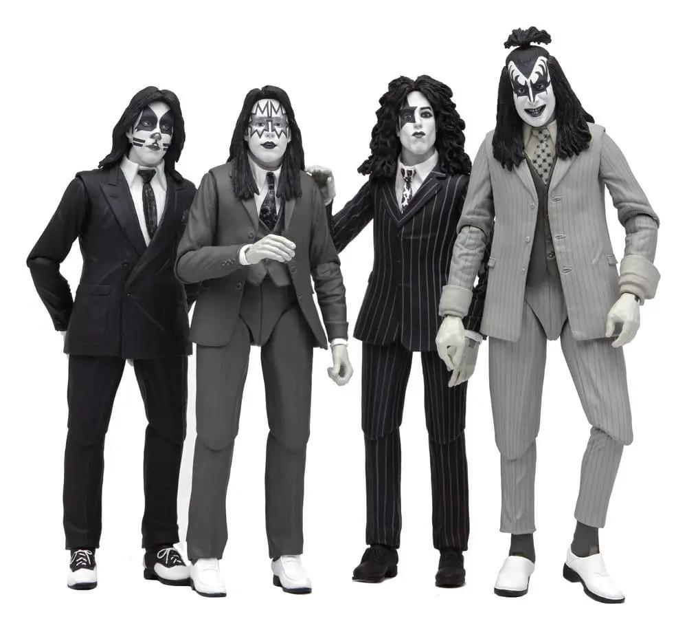 Figuras de acción NECA KISS, pack de 4, Dressed to Kill, 18 cm, con maquillaje distintivo y trajes formales.
