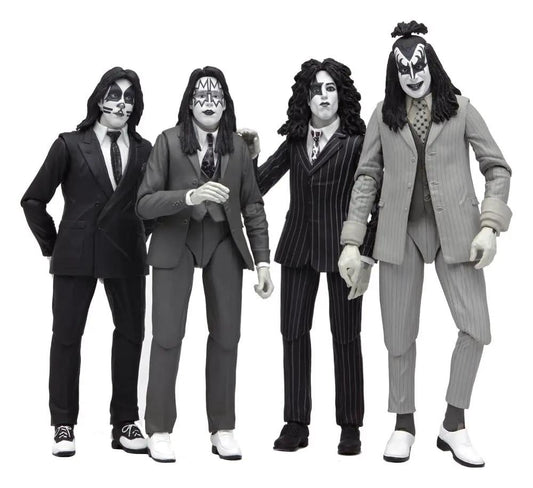 Figuras de acción NECA KISS, pack de 4, Dressed to Kill, 18 cm, con maquillaje distintivo y trajes formales.