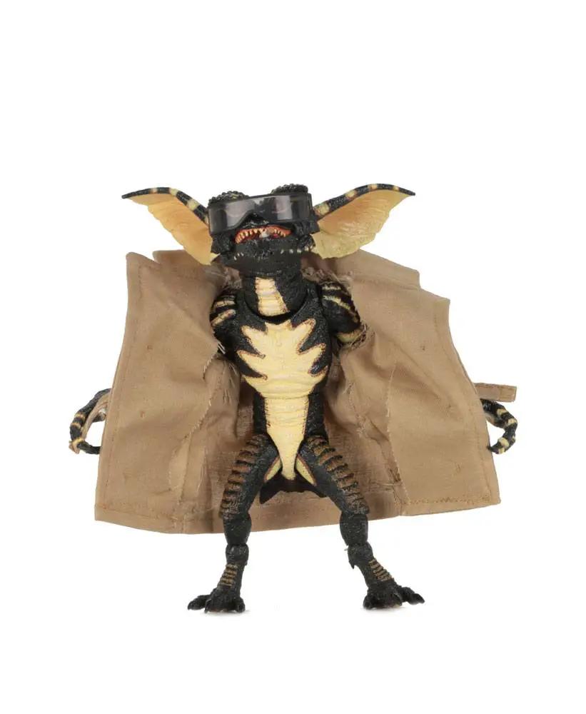 Gremlins NECA Ultimate Flasher Gremlin action figure, 15 cm, black with beige underbelly, brown cape and goggles