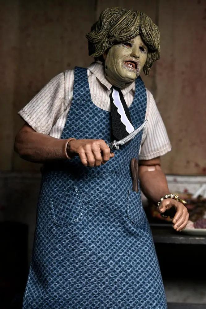 Leatherface action figure from La Matanza de Texas, 20 cm, with an old-lady mask, blue patterned apron dress, wielding a knife