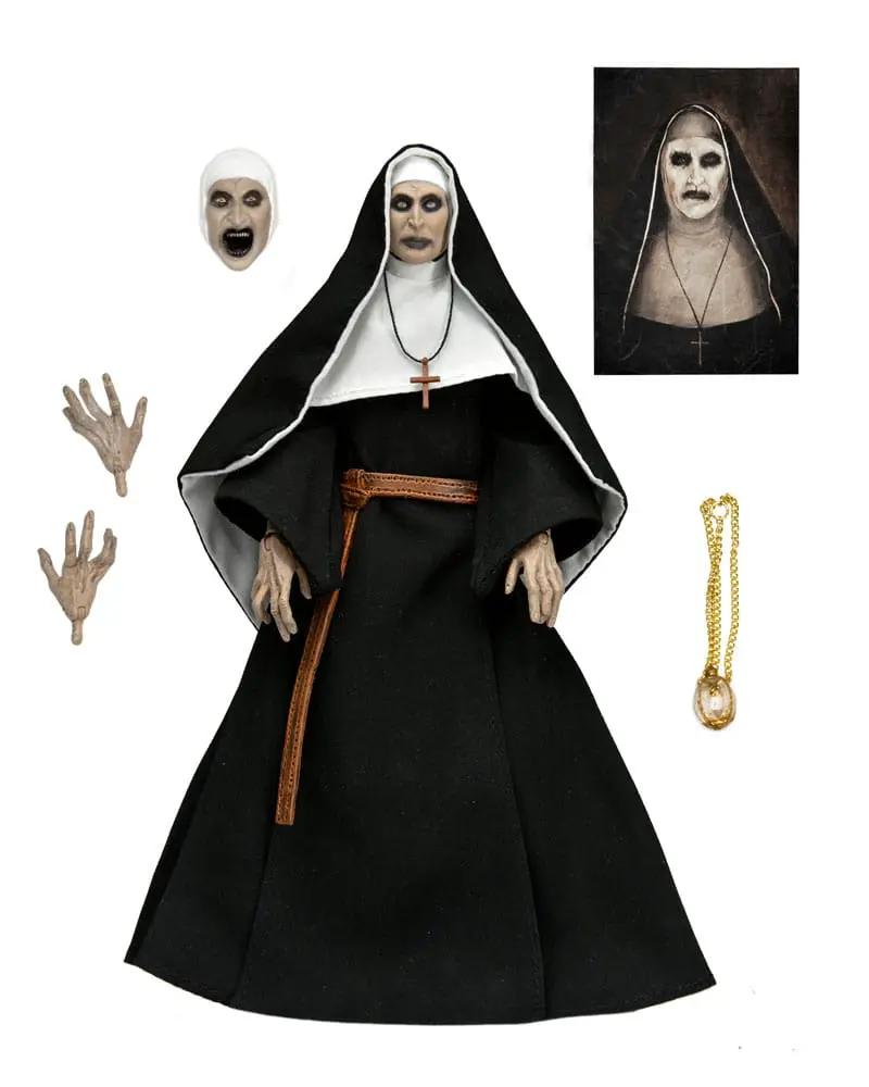 Figura de acción NECA The Nun (Valak), 18 cm; incluye cabeza intercambiable, 2 manos extra y rosario dorado.