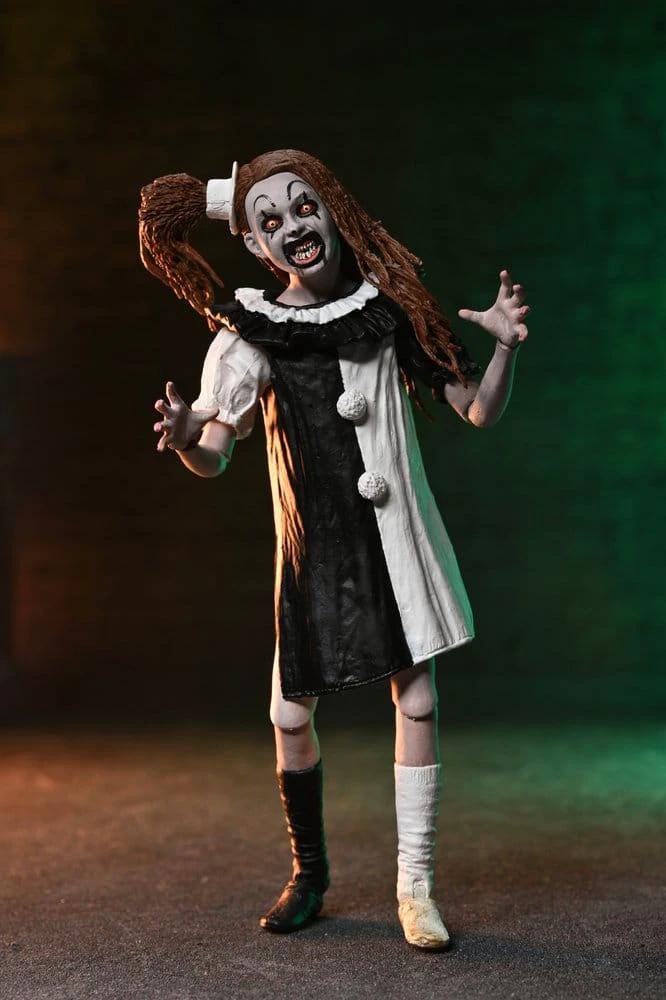 NECA Terrifier 2 Ultimate Art The Clown action figure, 18 cm, black-and-white two-tone costume