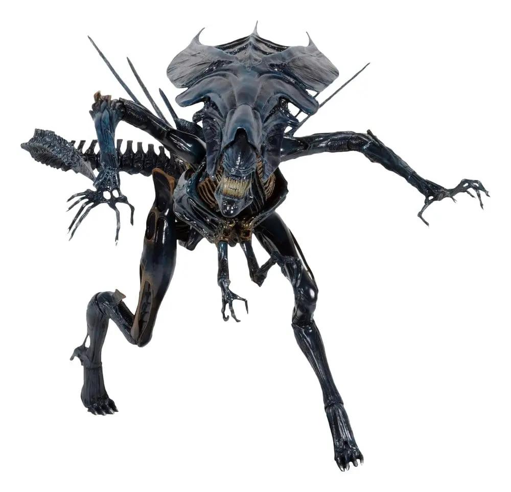 Aliens Ultra Deluxe Alien Queen action figure, dark blue-black glossy finish, NECA, 38 cm
