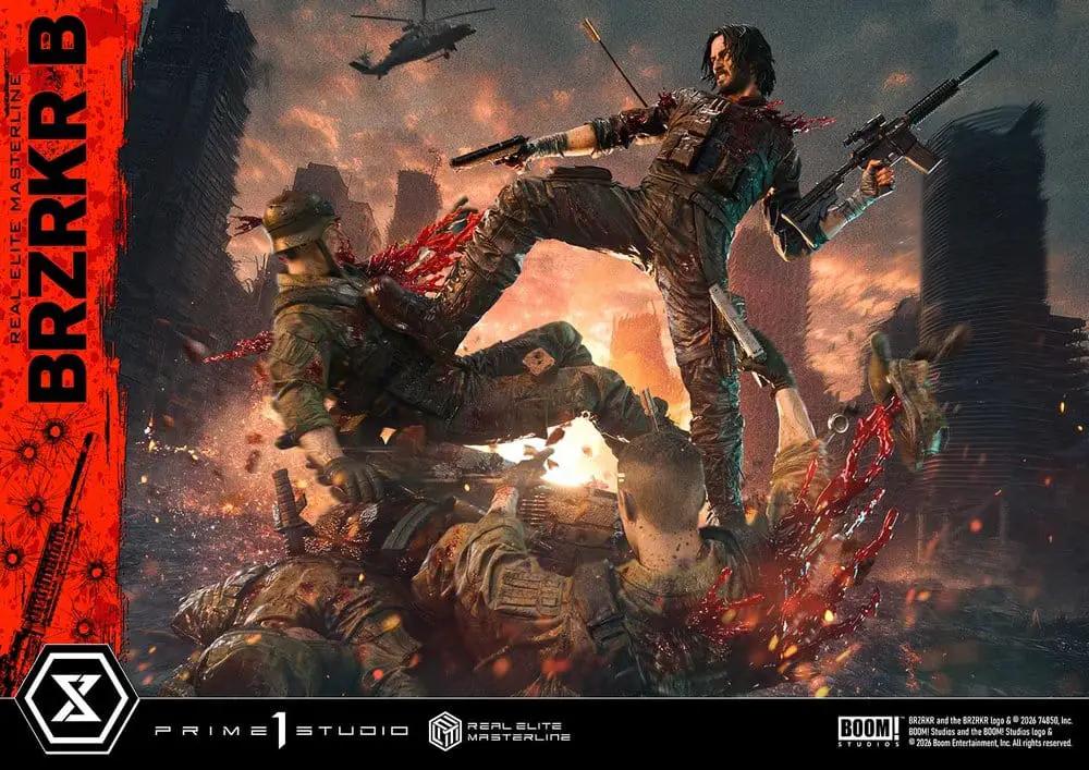 BRZRKR Real Elite Masterline Statue 1/4 B, 69 cm; figura de acción en 1:4 de Kimera y Foley Shop en escena bélica.