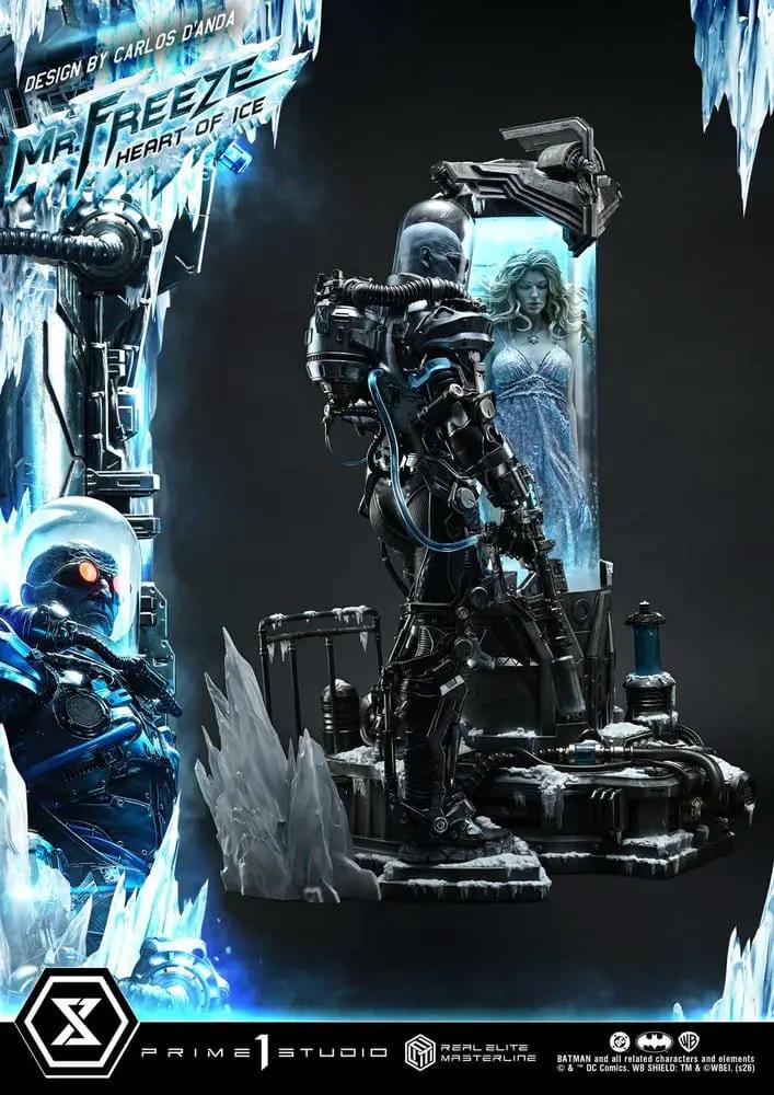 PRIME 1 STUDIO Mr. Freeze Heart of Ice 1/3 scale deluxe statue in ice-blue armor, DC Comics display, 82 cm tall