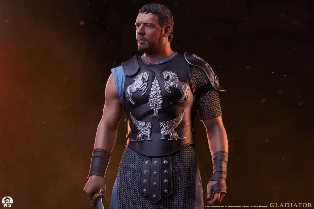 Gladiator Estatua Epic Series 1/3 Maximus 66 cm, black armor with silver accents, by Premium Collectibles Studio