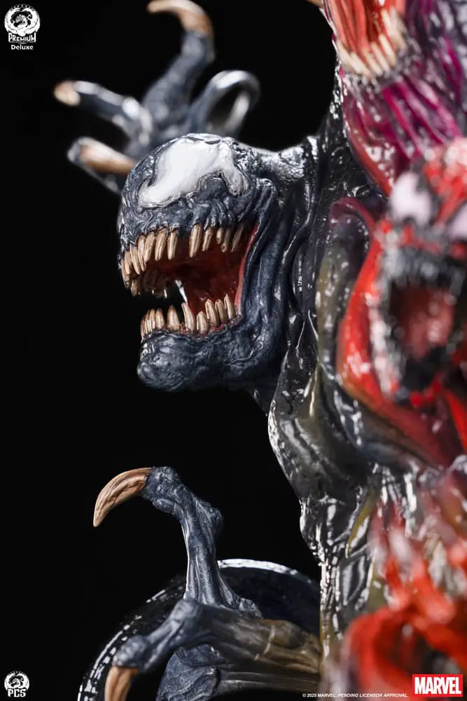 Marvel Venom bust close-up by Premium Collectibles Studio, Deluxe Edition, 56 cm