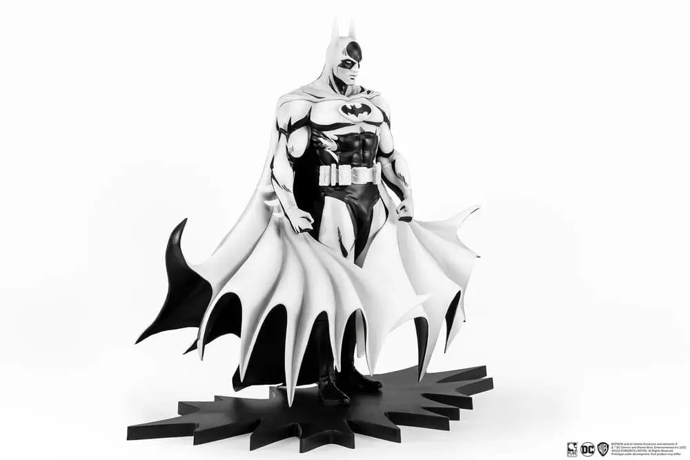 Figura de acción Batman PX Estatua PVC 1/8 SDCC 2024, Black & White, Pure Arts, 27 cm