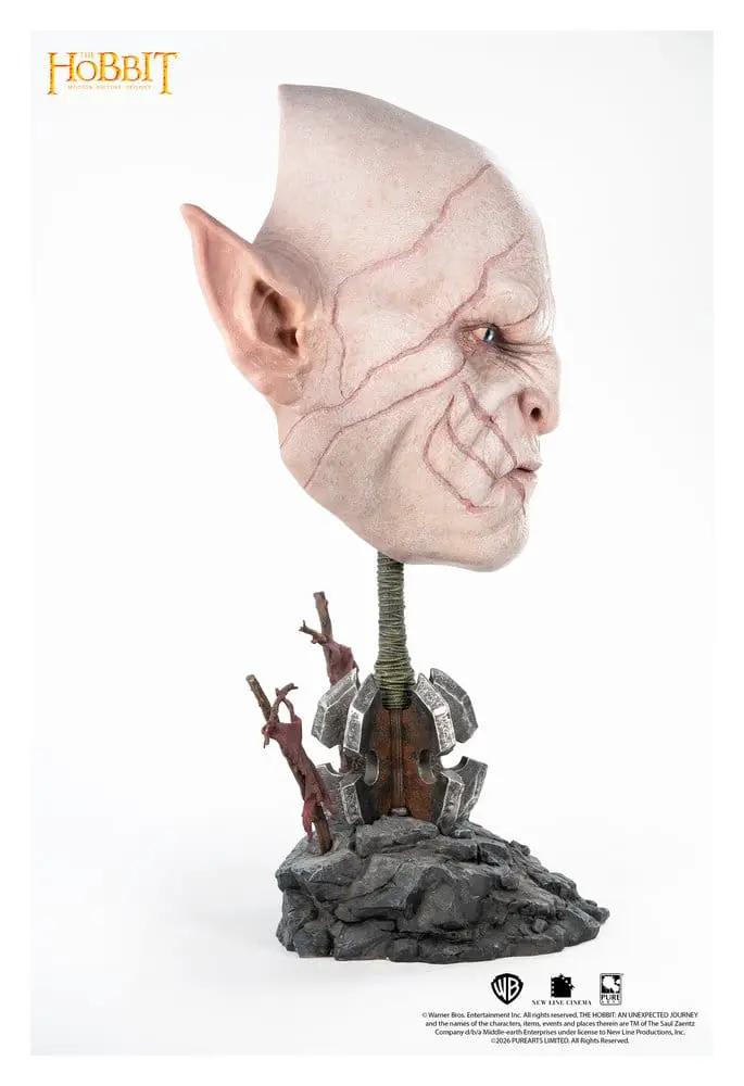 Azog máscara art 1/1 de El Señor de los Anillos, busto orco de PURE ARTS sobre base rocosa de 54 cm