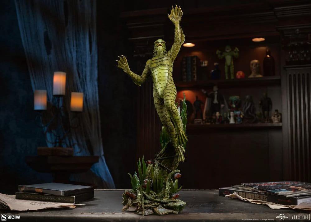 Creature from the Black Lagoon Premium Format statue by Sideshow Collectibles, 80 cm tall, green textured figure on base