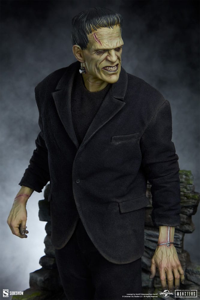 Frankenstein Estatua Premium Format Mixed Media Frankenstein (Fabric Costume) 57 cm