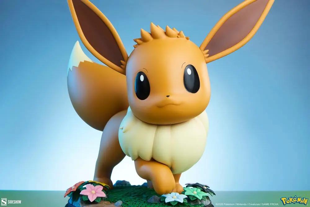 Pokémon Life-Size Figura Eevee 34 cm