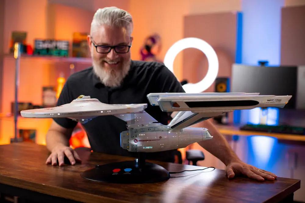 Die-cast Star Trek model: 1/350 USS Enterprise NCC-1701 replica by TOMY, 87 cm long