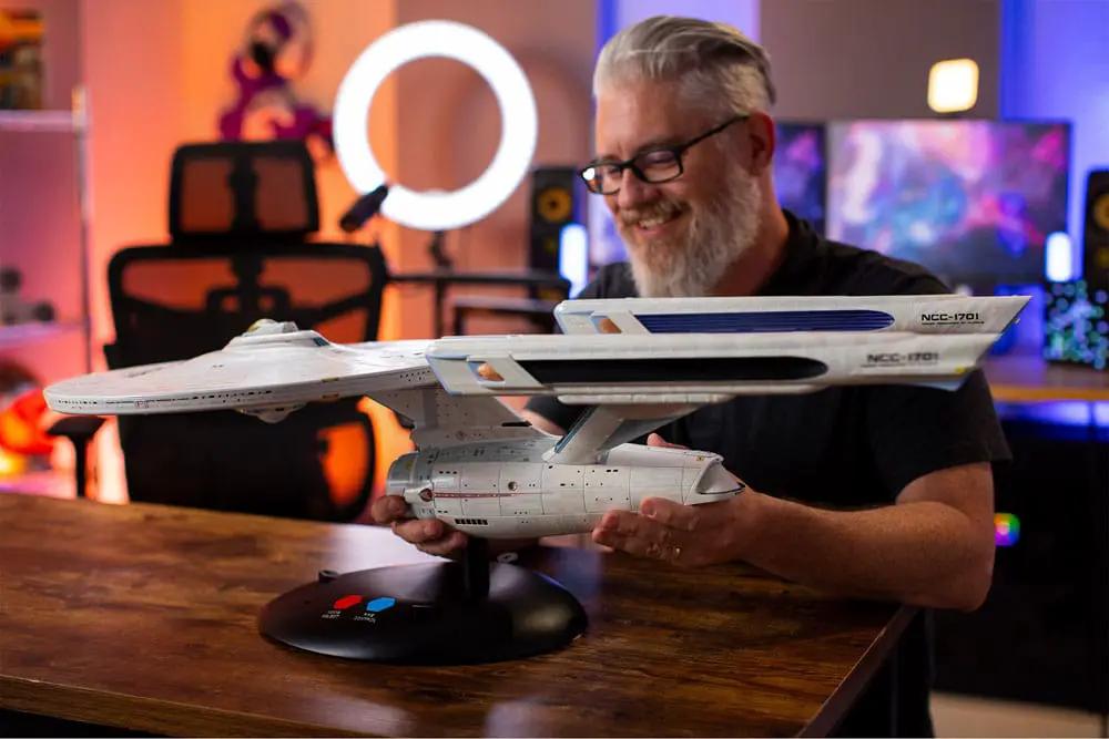 Star Trek: The Motion Picture USS Enterprise NCC-1701 1/350 diecast replica by TOMY on display stand