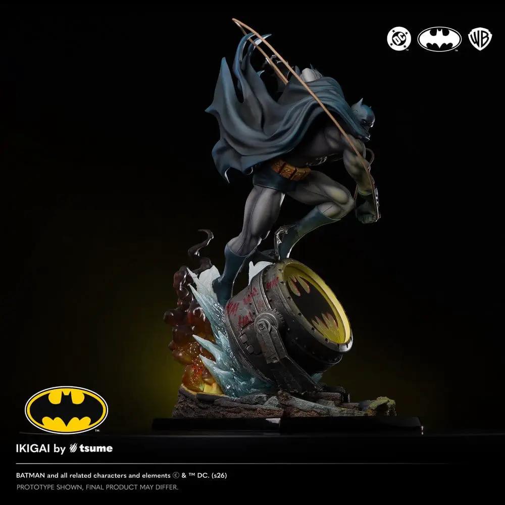Estatua de Batman 1/6 Ikigai por Tsume, figura de acción DC de 51 cm con capa detallada y base temática