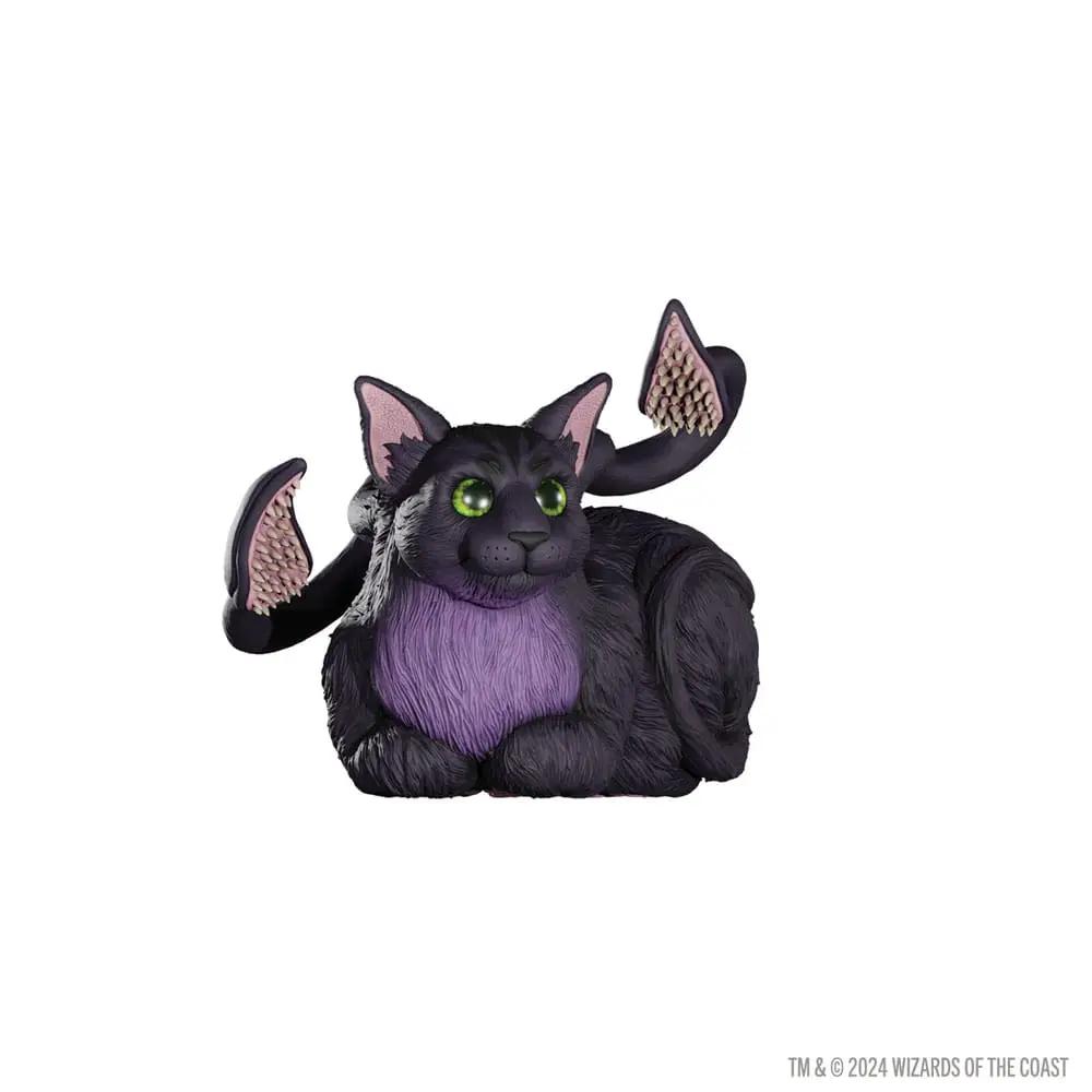 Figura Displacer Beast kitten de D&D Replicas of the Realms, WizKids, 26 cm, pelaje púrpura y negro con ojos verdes.