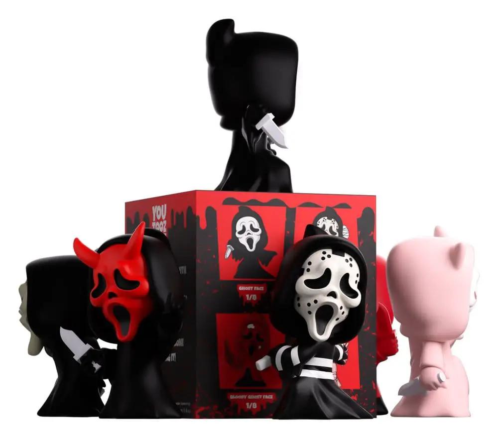Figuras mini vinilo YouTooz Ghost Face, blind box surtido; 4 visibles con máscara blanca y máscara roja y caja roja